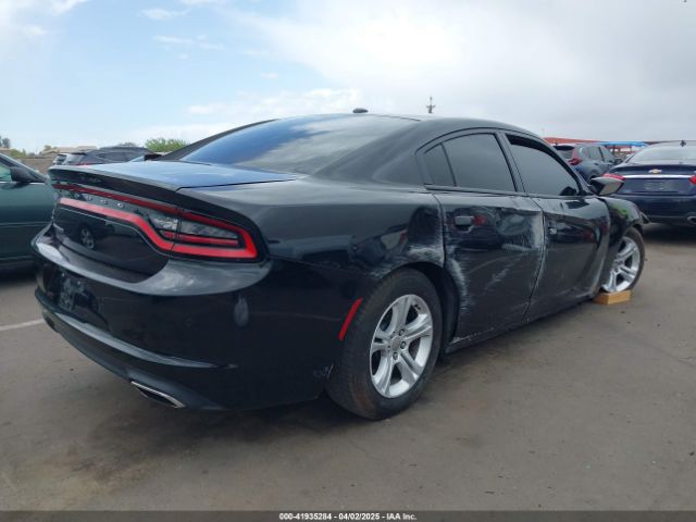 2C3CDXBG5LH119753 Dodge Charger Sxt Rwd