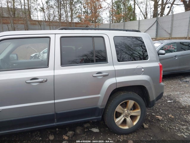 1C4NJRBB4ED886605 Jeep Patriot Sport