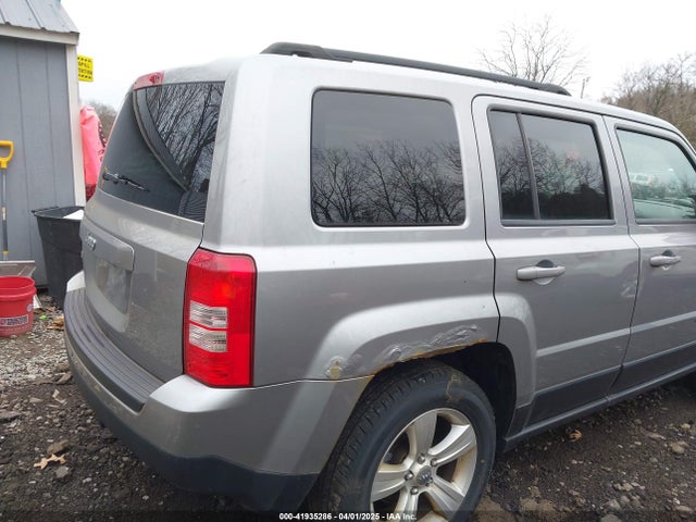 1C4NJRBB4ED886605 Jeep Patriot Sport