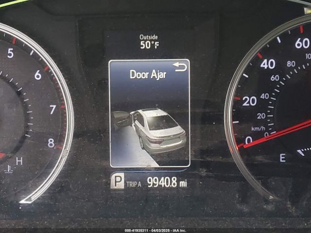 4T1BF1FK2FU002657 Toyota CAMRY SE