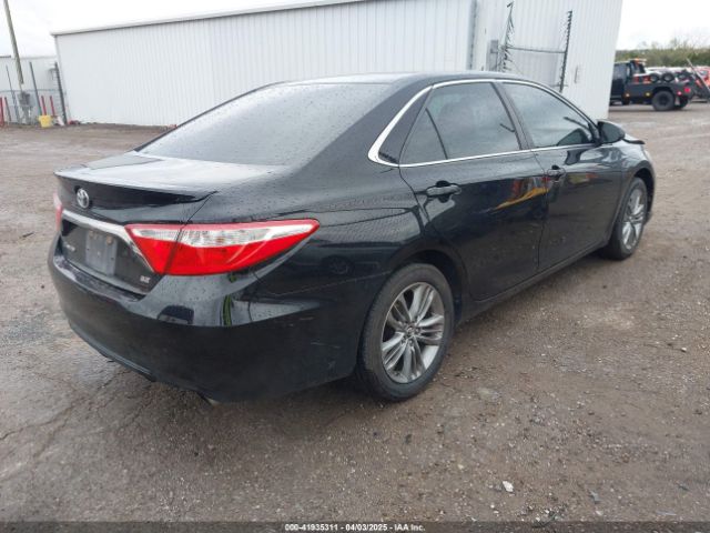 4T1BF1FK2FU002657 Toyota CAMRY SE