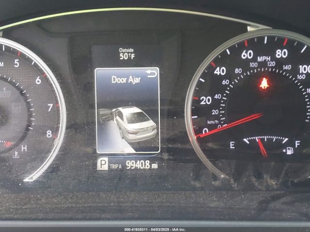 4T1BF1FK2FU002657 Toyota CAMRY SE