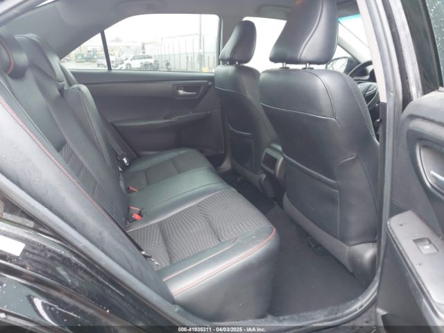 4T1BF1FK2FU002657 Toyota CAMRY SE