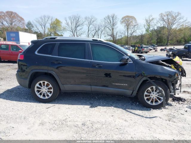1C4PJMCX2KD307175 Jeep Cherokee Latitude 4x4