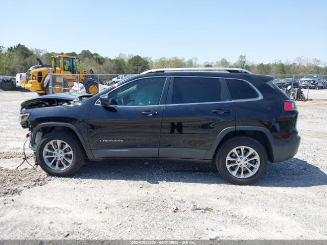 1C4PJMCX2KD307175 Jeep Cherokee Latitude 4x4