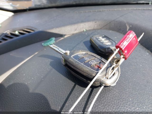 KM8SMDHF8JU289373 Hyundai Santa Fe Se