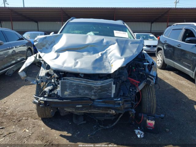 KM8SMDHF8JU289373 Hyundai Santa Fe Se