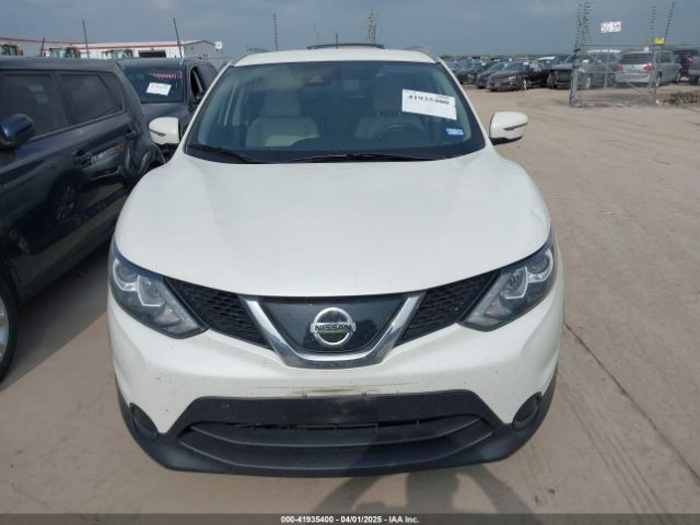 JN1BJ1CR0KW630786 Nissan Rogue Sport Sv