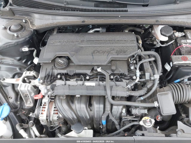 5NPLS4AGXNH075857 Hyundai ELANTRA SEL