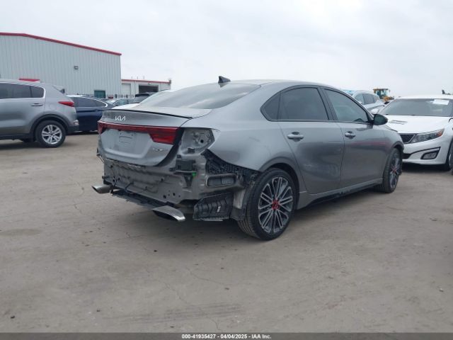 3KPF44AC3PE578139 KIA FORTE GT