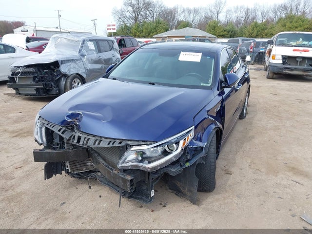 5XXGT4L35JG210032 KIA Optima S