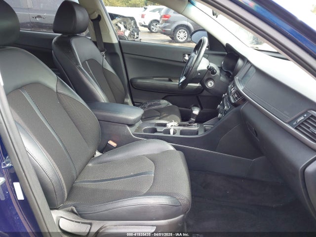 5XXGT4L35JG210032 KIA Optima S