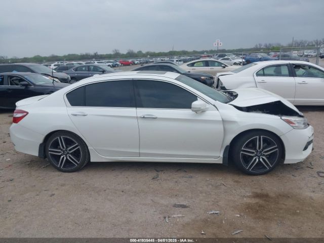 1HGCR3F91GA006924 Honda Accord Touring