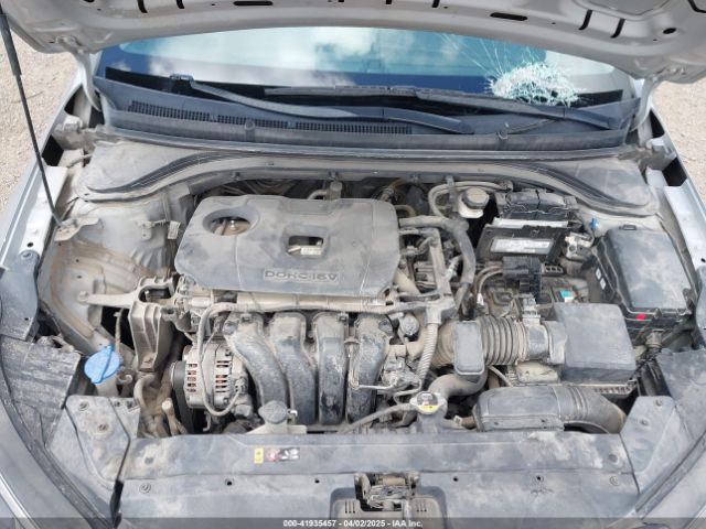 5NPD74LF5LH596718 Hyundai ELANTRA SE
