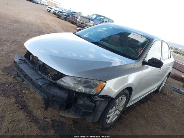 3VW2K7AJXFM253042 Volkswagen Jetta 2.0l S