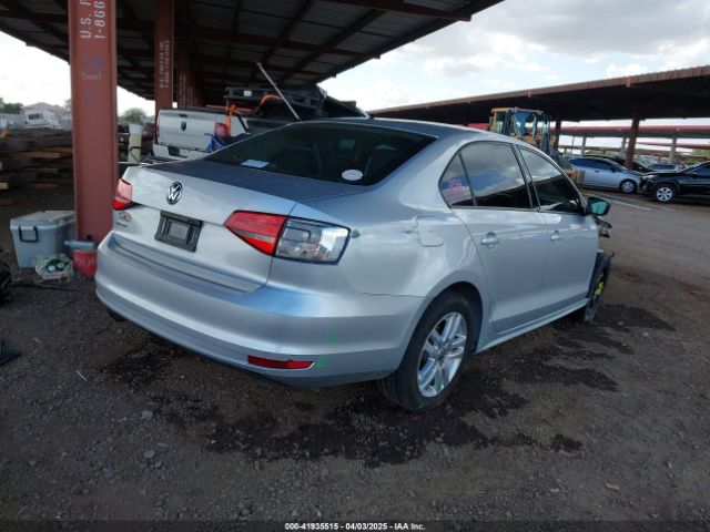 3VW2K7AJXFM253042 Volkswagen Jetta 2.0l S