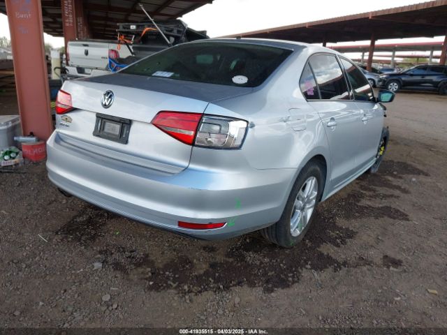 3VW2K7AJXFM253042 Volkswagen Jetta 2.0l S
