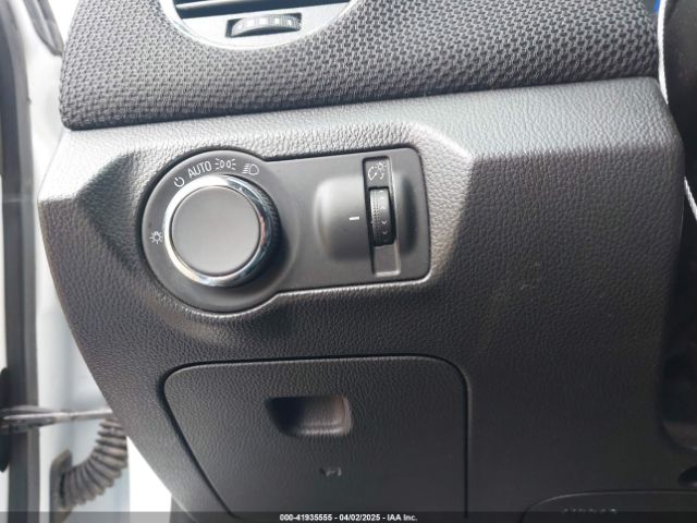 1G1PE5SB6F7264778 Chevrolet Cruze 2lt Auto