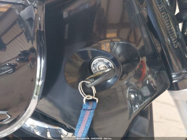 2007 SUZUKI VZ800 JS1VS56A972104329 Photo 10