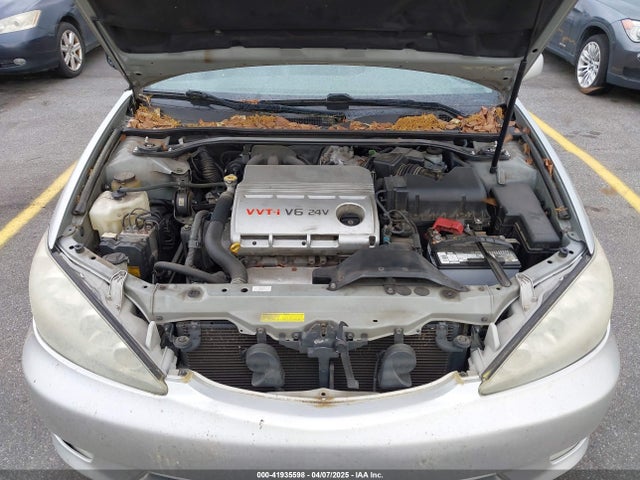 41935598 :رقم المزاد ، 4T1BF30K55U621076 vin ، 2005 Toyota Camry Xle V6 مزاد بيع