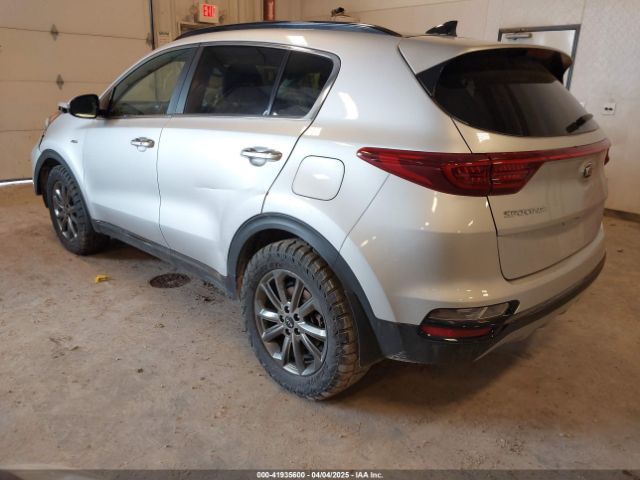 2020 KIA SPORTAGE KNDP6CAC6L7656951 Photo 2