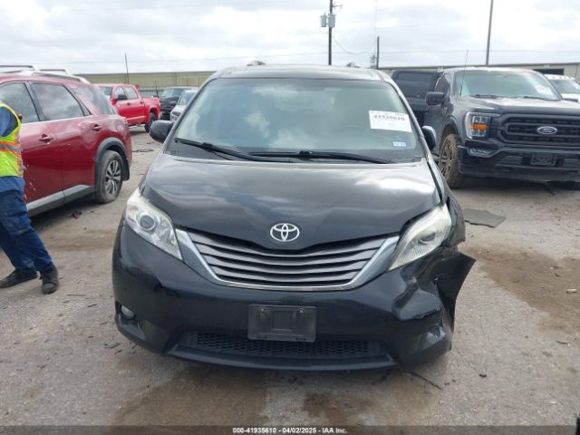 5TDYK3DC0FS666767 Toyota Sienna Xle Premium 8 Passenger