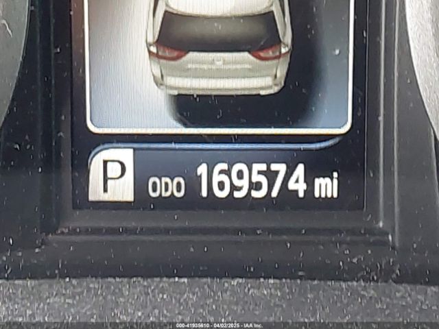 5TDYK3DC0FS666767 Toyota Sienna Xle Premium 8 Passenger