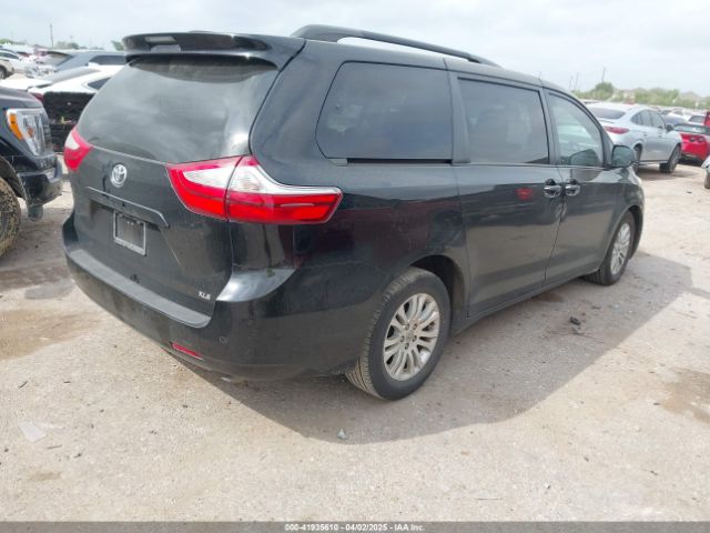 5TDYK3DC0FS666767 Toyota Sienna Xle Premium 8 Passenger