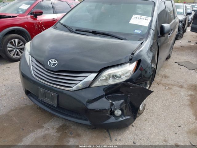 5TDYK3DC0FS666767 Toyota Sienna Xle Premium 8 Passenger