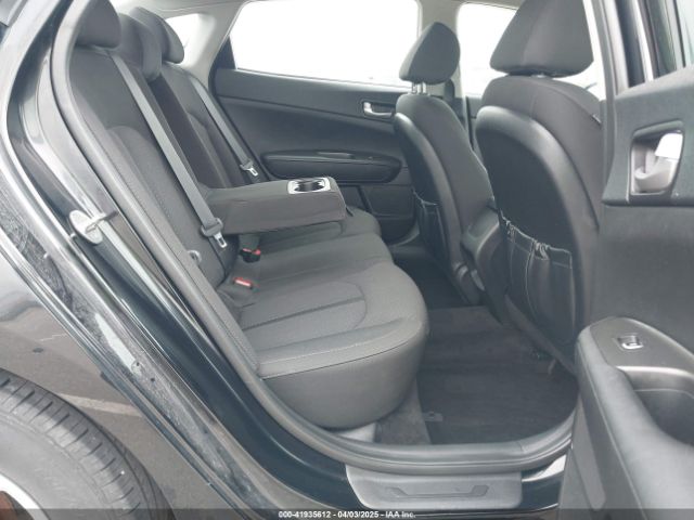 5XXGT4L33JG240159 KIA Optima Lx