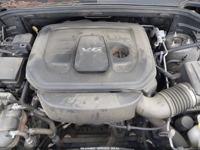1C4RJFAG8KC648044 Jeep Grand Cherokee Laredo 4x4