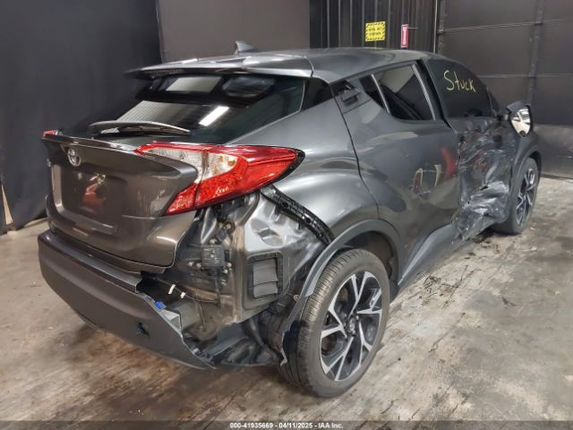 NMTKHMBX3KR083103 Toyota C-HR XLE