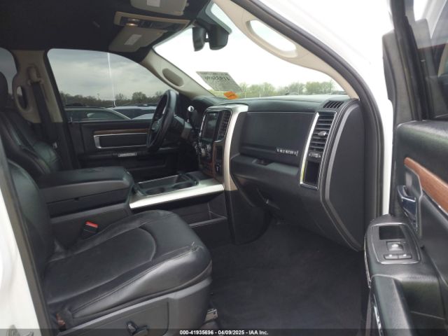 3C6UR5NL5HG706029 RAM 2500 Laramie  4x4 6'4 Box