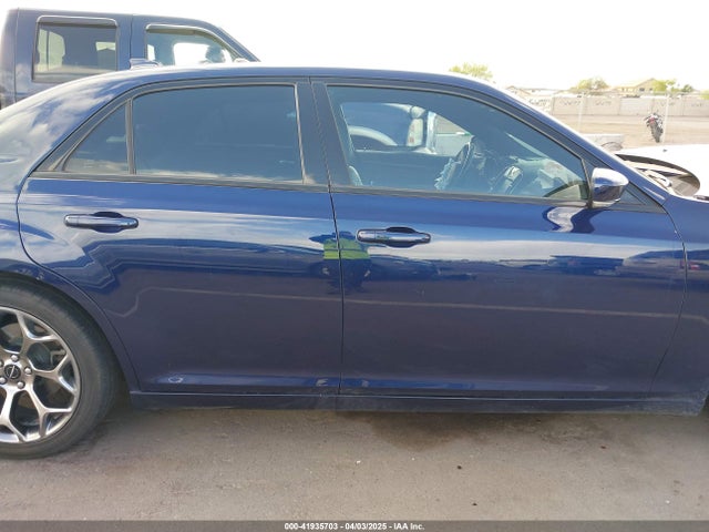 2C3CCABG9GH320822 Chrysler 300 300s