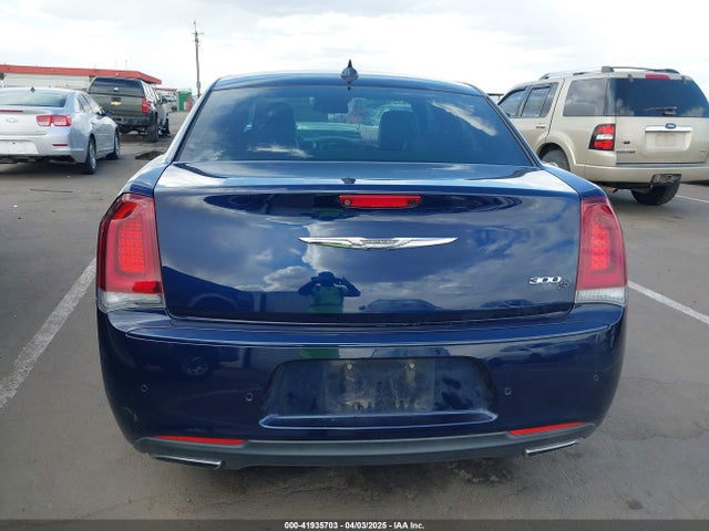 2C3CCABG9GH320822 Chrysler 300 300s