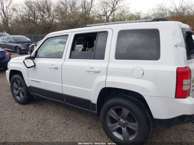 1C4NJRBBXHD108927 Jeep Patriot Sport Se 4x4