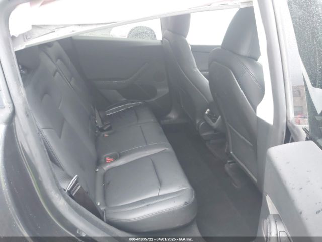 2024 TESLA MODEL Y 7SAYGDED8RF131647 Photo 7
