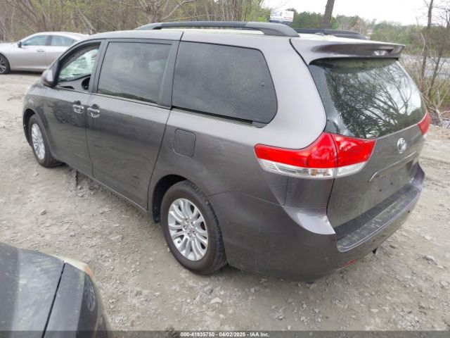 5TDYK3DC2ES420737 Toyota Sienna Xle V6 8 Passenger