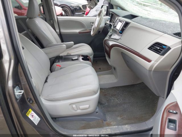 5TDYK3DC2ES420737 Toyota Sienna Xle V6 8 Passenger