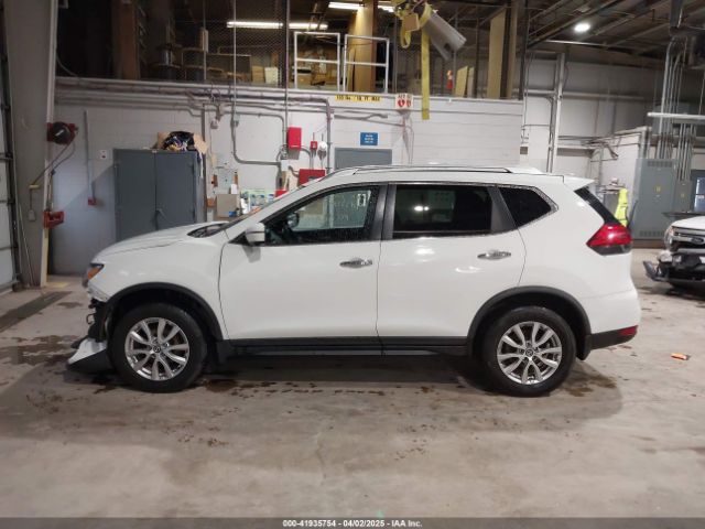 KNMAT2MV4HP615103 Nissan ROGUE SV