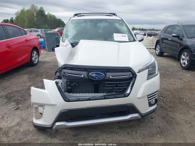 JF2SKARC0NH439537 Subaru Forester Touring