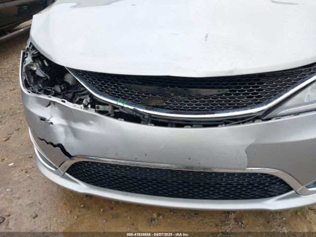 2C4RC1GG1KR666302 Chrysler Pacifica Limited