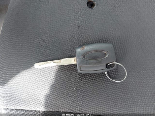 3FADP4EJ2HM116014 Ford FIESTA SE