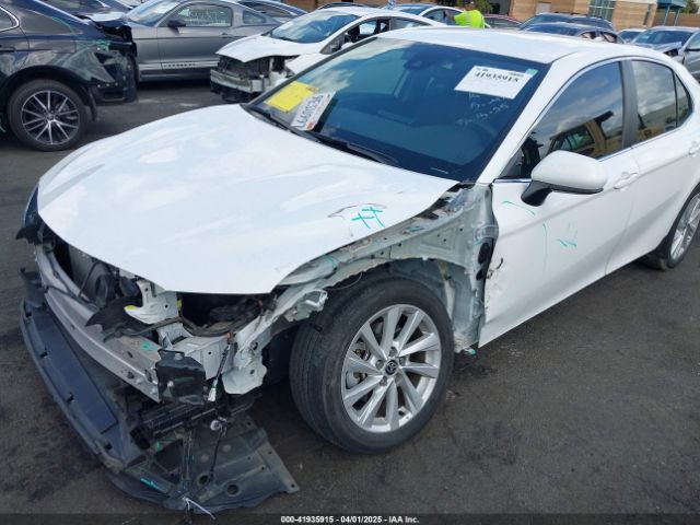 4T1C11AK7PU765933 Toyota CAMRY LE