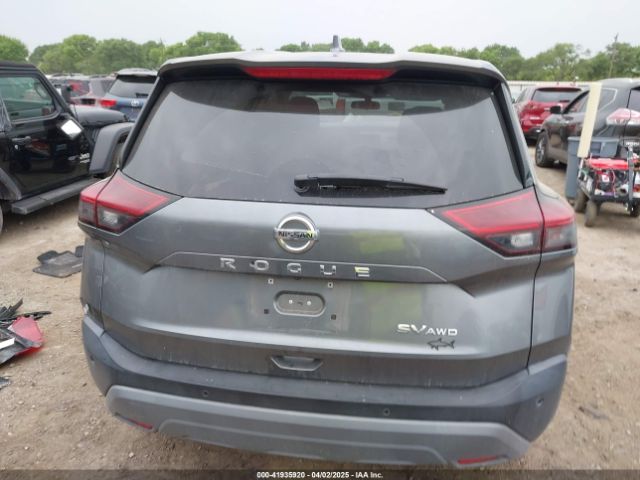 5N1AT3BB2MC768199 Nissan Rogue Sv Intelligent Awd