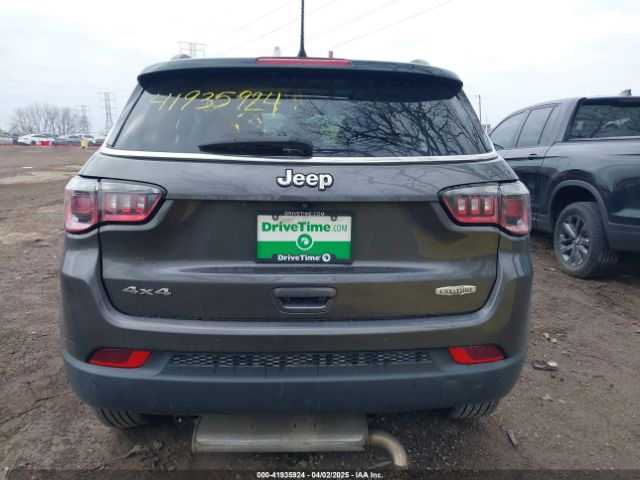 3C4NJDBB3JT161844 Jeep Compass Latitude 4x4