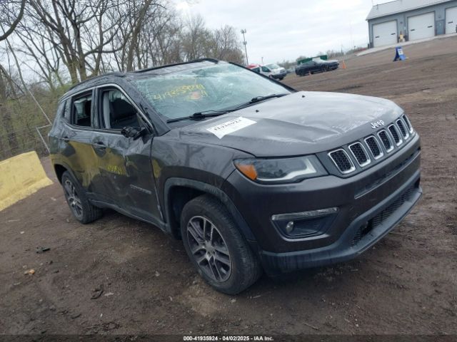 3C4NJDBB3JT161844 Jeep Compass Latitude 4x4