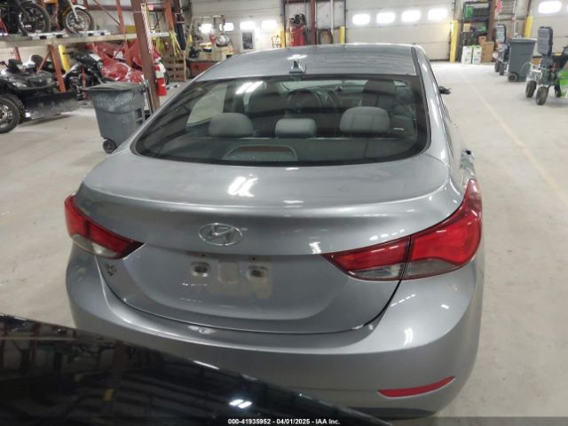5NPDH4AE2GH755109 Hyundai ELANTRA SE
