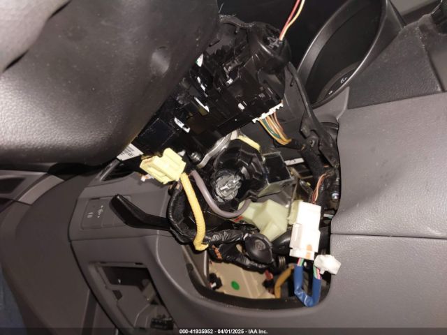 5NPDH4AE2GH755109 Hyundai ELANTRA SE