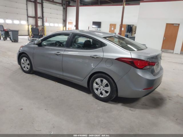 5NPDH4AE2GH755109 Hyundai ELANTRA SE